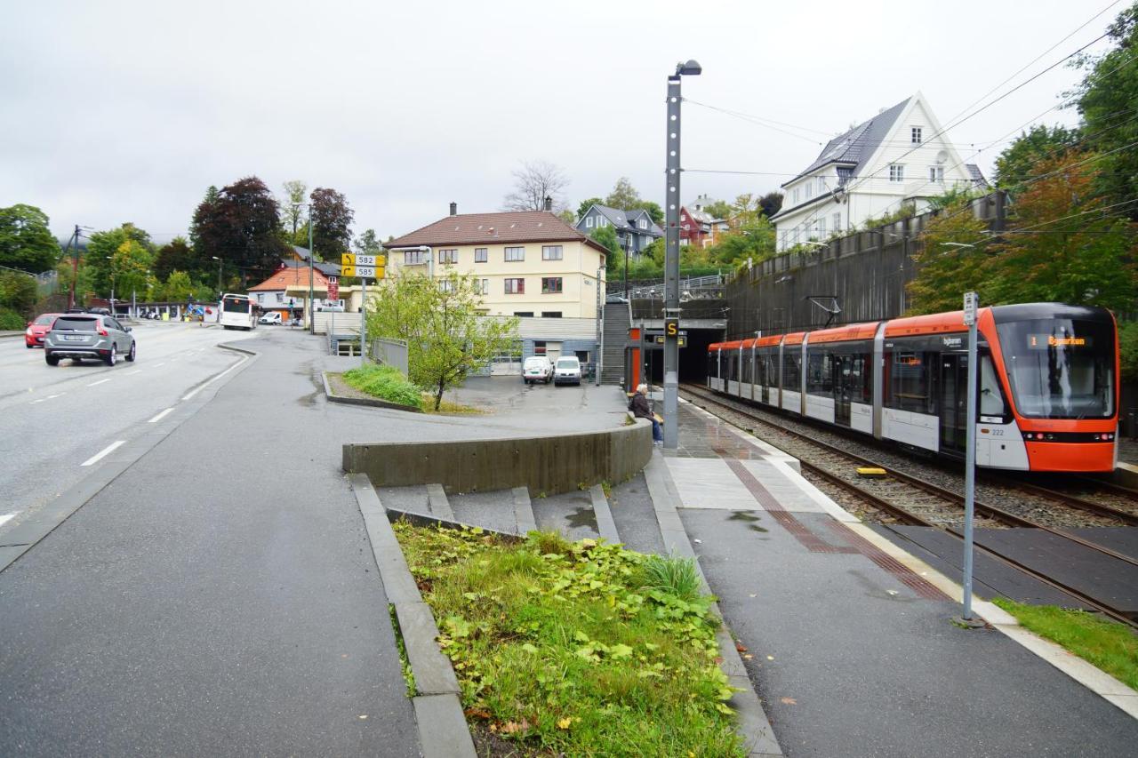 Stay.Plus Budget Paradis Bergen Exterior photo