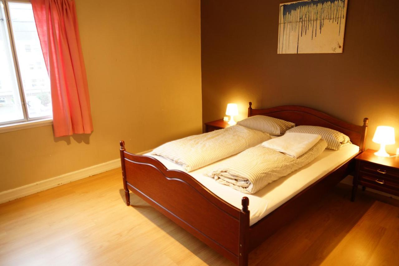 Stay.Plus Budget Paradis Bergen Exterior photo