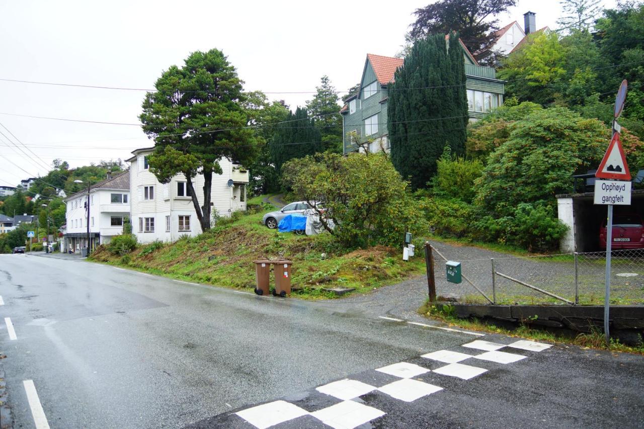Stay.Plus Budget Paradis Bergen Exterior photo